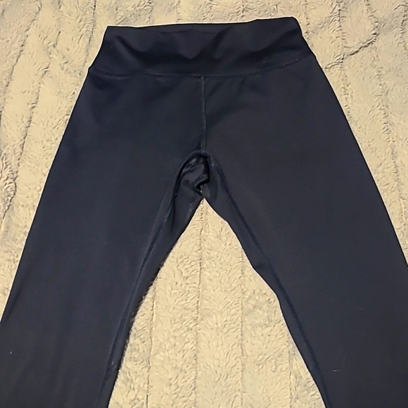 Queenieke Buttery-soft 7/8 Legging - Picture 3 of 5